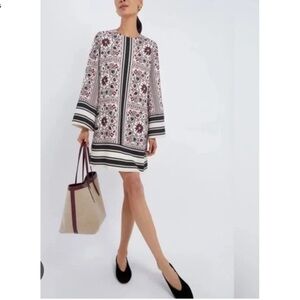 Tuckernuck Black and Cream Geometric Midi Dress